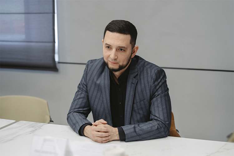 Свою миссию Артур Хабибуллин видит в том, чтобы сделка была «чистой» юридически и прошла максимально быстро