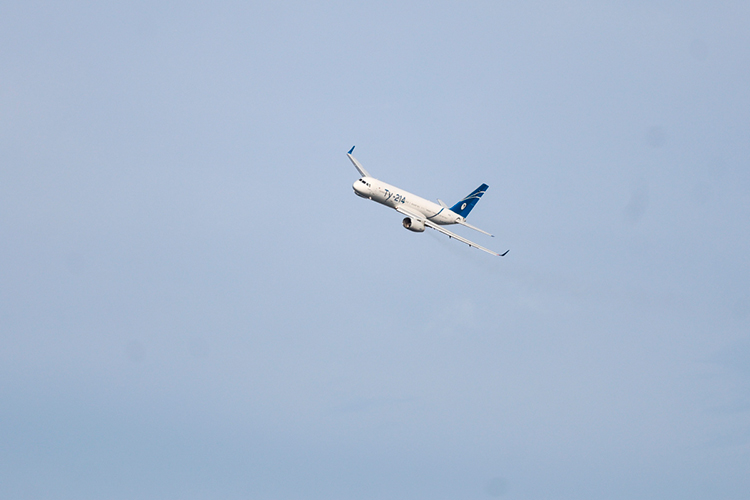 Итак, считать ли Ту-214 устаревшим самолетом? Текущая экономическая ситуация однозначно показывает &mdash; нет