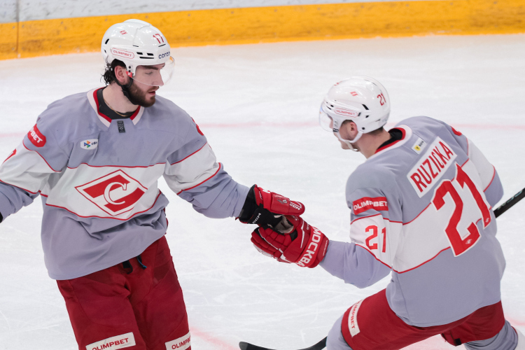 Иван Морозов (слева) и Адам Ружичка