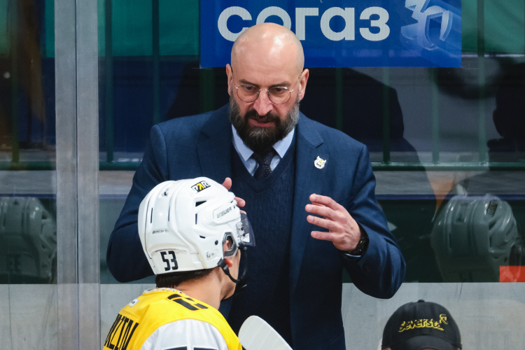 Андрей Козырев