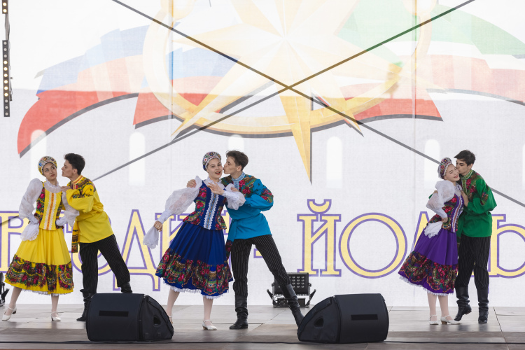 В Казани завершается городской этап фестиваля «Созвездие &mdash; Йолдызлык». Имена победителей, которые представят столицу Татарстана на республиканском уровне, станут известны завтра, 24 марта