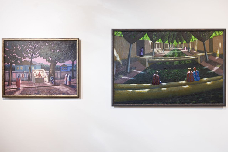 «Сказка» (справа на фото) &mdash; роскошная в своей игре света и тени, погружающая в зеленую прохладу и покой»