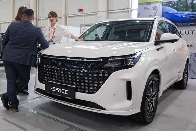 Что именно госкомитет отказался включать в тариф? Например, частичные расходы по аренде 27 электромобилей