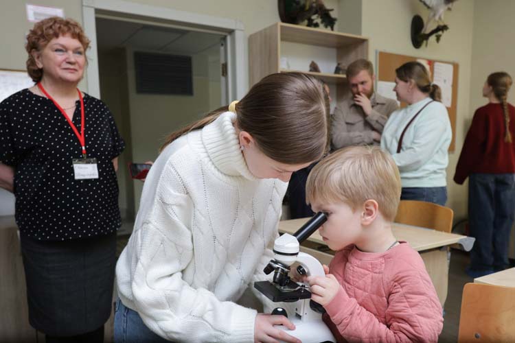 На базе Православной гимназии регулярно проводятся обучающие семинары по методике Русской Классической Школы