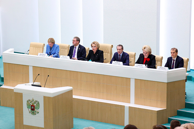 Валентина Матвиенко: «До сих пор наши недоброжелатели пытаются отменять гастроли российских артистов, но жизнь показала, что наше искусство имеет общечеловеческое значение, и его невозможно ни запретить, ни отменить»