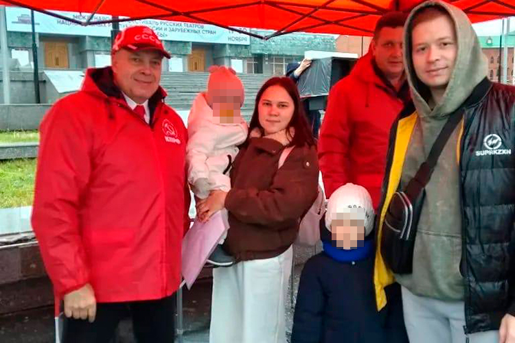 Достроить обещают примерно 10-11 домов, общая сумма поддержки составит около 50 млн рублей, говорит нам представитель инициативной группы пострадавших граждан в Республике Марий Эл Наина Валиуллина