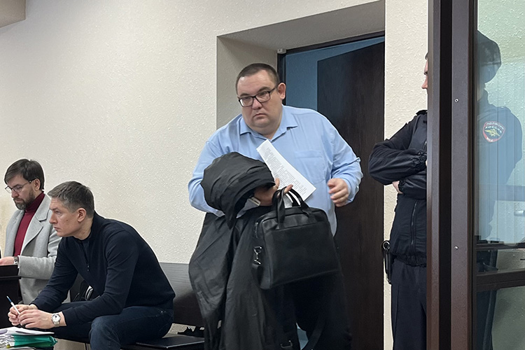 По словам Меньщикова, когда «Татэко» обратилось в суд, фирма Губаева внесла на депозитный счет Арбитражного суда 40,1 млн рублей, также был внесен залог на 8 млн рублей &mdash; грузовой автомобиль Shacman