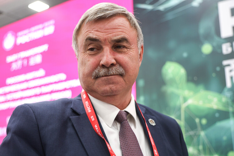 Ведомство Фарита Ханифова разработало программу обустройства перехватывающих парковок вблизи пассажирских железнодорожных платформ