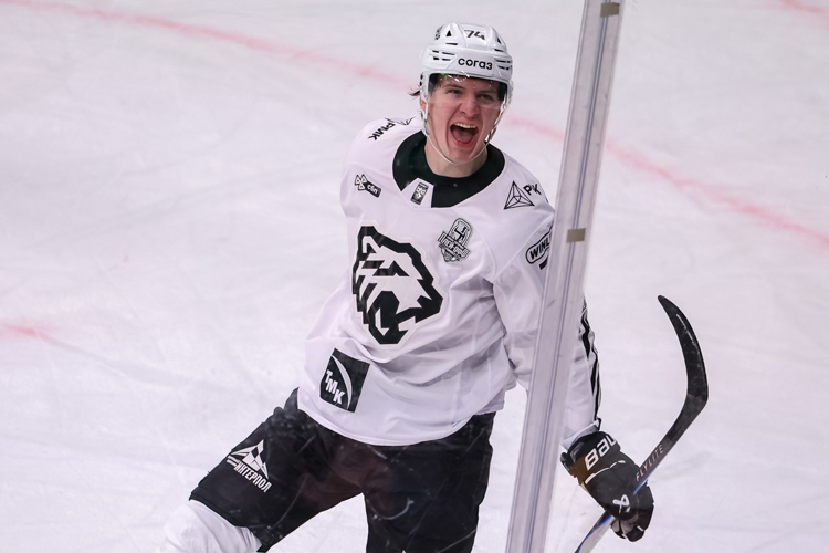 «У «Трактора» примерно та же картина с тройками, что и у «Ак Барса»: там нет зависимости от первого звена» (на фото &mdash; Виталий Кравцов)