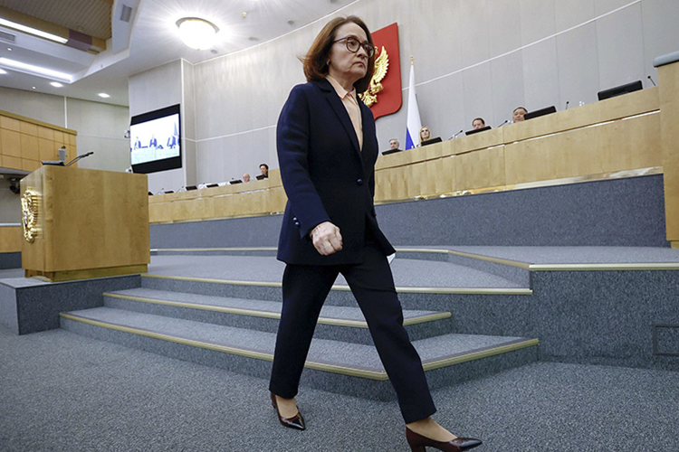 Глава ЦБ Эльвира Набиуллина заявила, что резкое снижение ключевой ставки на 3% приведет к гиперинфляции