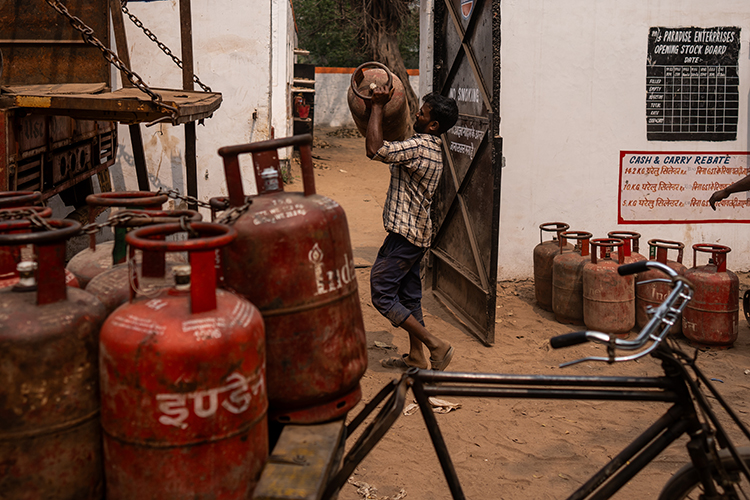 Ближневосточный кризис образца раннего 2026 года выполнил роль сурового аудитора глобальной энергетики