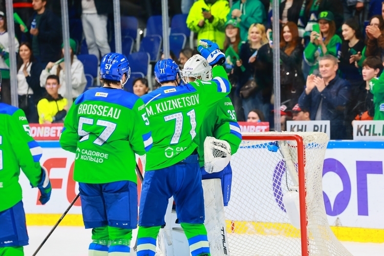 В Уфе более широкий лёд (на два метра), чем в Екатеринбурге