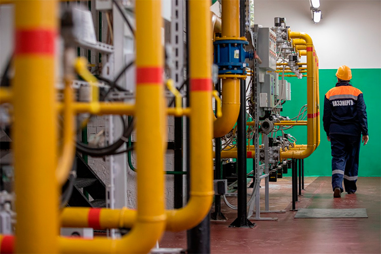 В «Казэнерго» средняя зарплата в 2025 году составила 66,4 тыс. рублей. Среди наиболее востребованных профессий &mdash; слесари, сварщики и мастера.