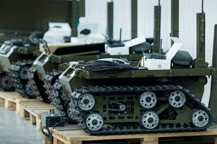 Недавно мэр Казани Ильсур Метшин посетил еще одно производство наземных дронов