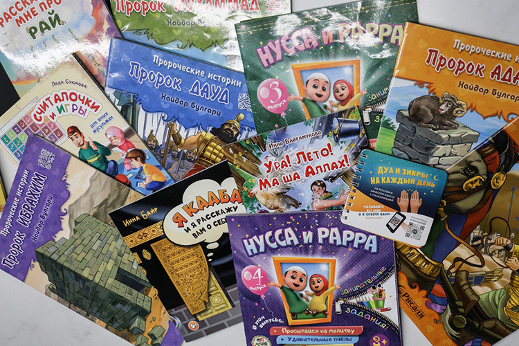 «Издательство вышло в плюс только в 2022-м. Все заработки с книг до этого шли обратно в книги»