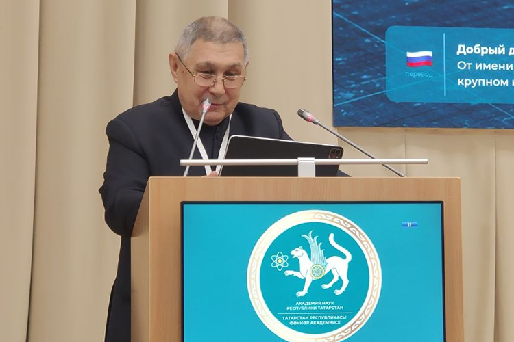 Рифкат Минниханов напомнил, что канонизация поэта началась сразу после его смерти в 1913 году, а в советский период приобрела системный характер