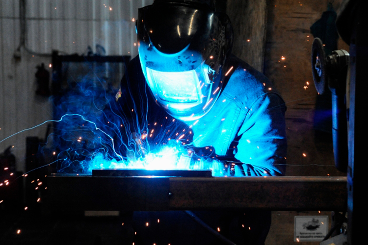 «Раньше работали по 12–14 часов. Перевели на 8-часовой рабочий день. Эффект оказался выше»