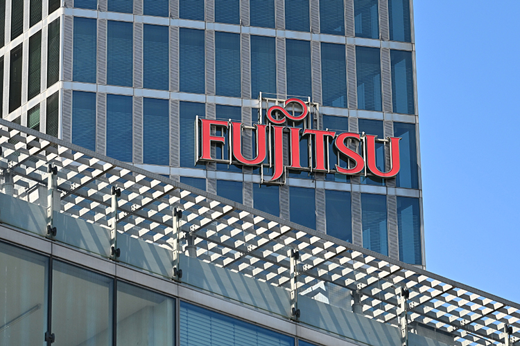 Японская Fujitsu разработает 1,4-нанометровые чипы для серверов и ИИ-платформ, выпуск которых запланирован на 2029 год