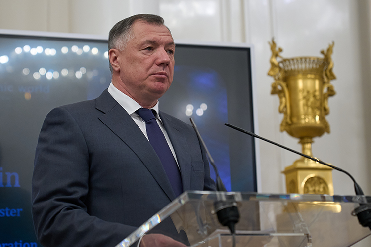 Марат Хуснуллин: «Когда мир переживает тектонические сдвиги и изменения, Россия находится под давлением коллективного Запада, а регион Ближнего Востока &mdash; под беспрецедентной агрессией. В этих условиях стратегическое партнерство России с мусульманскими странами приобретает особую значимость»