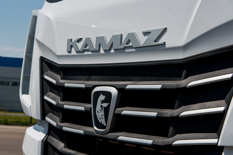 Топ-менеджер уверяет, что «КАМАЗ К5» ничем не уступает конкурентам из Китая, а по некоторым параметрам и превосходит их