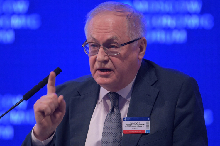 Роберт Нигматулин в выражениях не стеснялся: «Я искренне считаю, что мы в беде!»