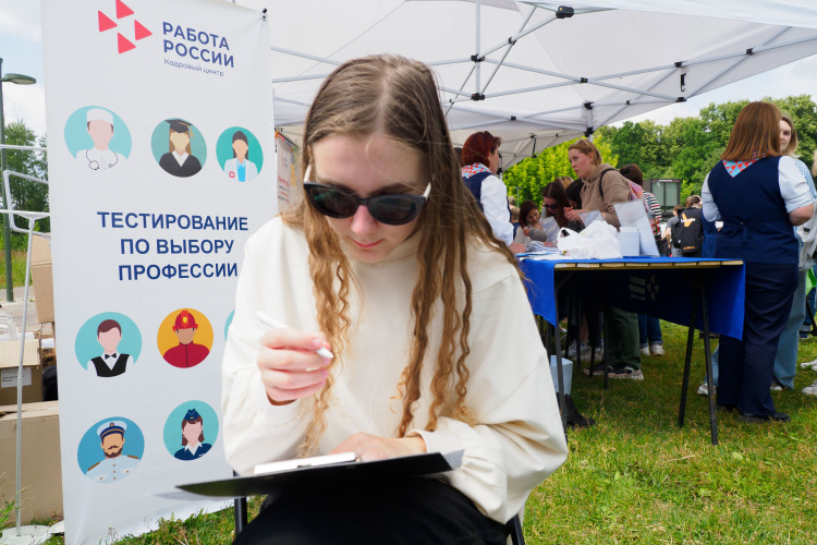 В республике 3,3 тыс. официальных безработных и 43 тыс. вакансий, отметил первый замглавы минтруда РТ Рустем Валиуллов