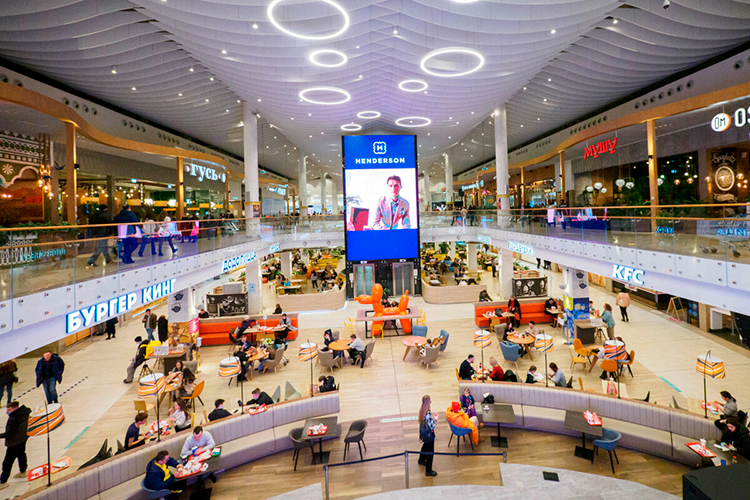 «Арендаторы стали внимательнее считать экономику, осторожнее открывать новые точки, а торговые центры &mdash; активнее конкурировать за сильные бренды»