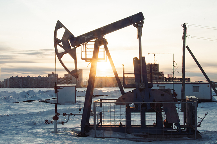 На перемирие, разумеется, отреагировала нефть. Так, марка Brent на лондонской бирже ICE резко снизилась на 16,08%