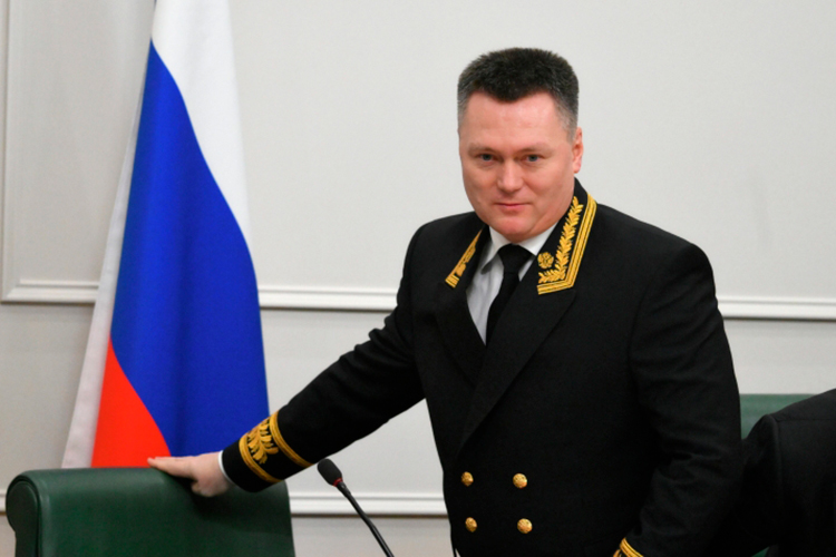 Игорь Краснов выступил с программной статьей в РБК, в которой жестко прошелся по международным судебным институтам и объяснил, почему сегодня для бизнеса безопаснее искать правду в российской юрисдикции, а не в Лондоне или Нью-Йорке