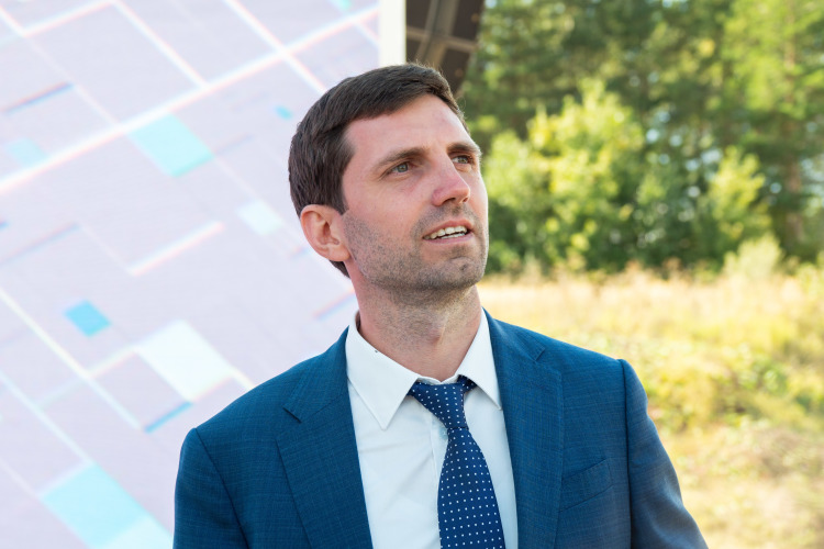 По словам Халимова, один из акцентов работы сегодня, который привлечет больше денег в стартапы, &mdash; обучение бизнес-ангелов