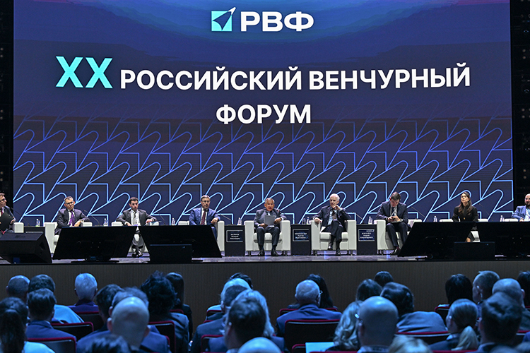 Рустам Минниханов: «Мы начинали шаг за шагом, но без серьезной федеральной поддержки мы бы не развивались. Вот прошлый год и этот год &mdash; вы же видите, уже какая разница»