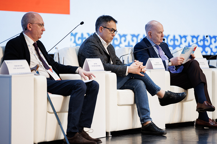 8 апреля в казанском ИТ-парке им. Башира Рамеева стартовал 14-й всероссийский съезд онкологов с международным участием «Диалог поколений»