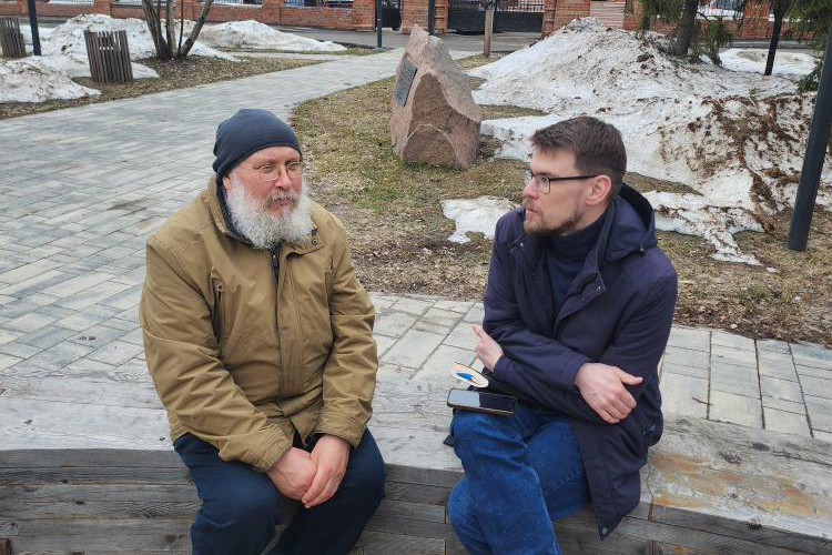 В Казани приверженцами беспоповского направления старообрядчества являются представители общины Старопоморского федосеевского согласия. Духовным настоятелем общины в последние лет 40 является Александр Хрычев