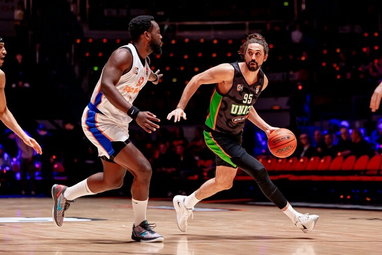 УНИКС сыграет в воскресенье в 14:00 в финале с ЦСКА