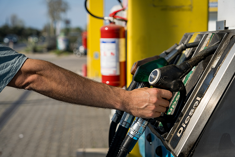 Александр Виноградов: «Ближневосточный нефтяной шок – это каскадный удар по росту в планетарном масштабе»