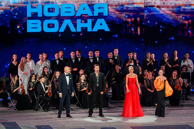 С 21 по 26 августа в столицу РТ съехались сливки российской эстрады и гости со всей страны, жаждущие вживую увидеть Николая Баскова, Леонида Агутина, Полину Гагарину, Диму Билана и других знаменитостей