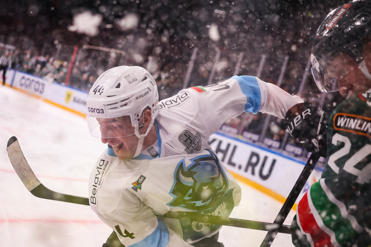 «Динамо» не хватает помощи легионеров (на фото &mdash; Даррен Диц)