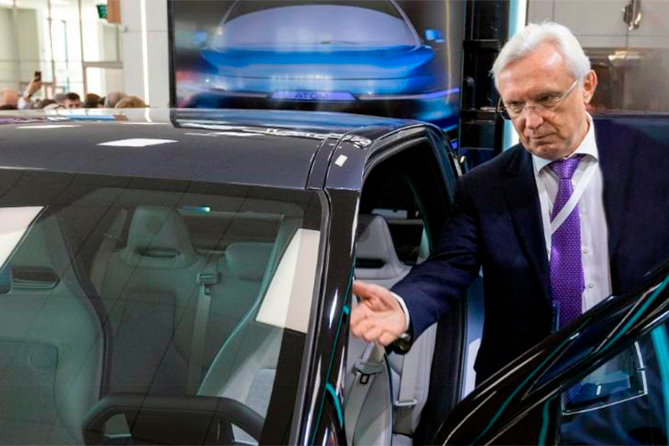 Станет ли «Атом» «бомбой»? Детище Когогина на старте подрезают китайцы в «шкуре» «Яндекса»