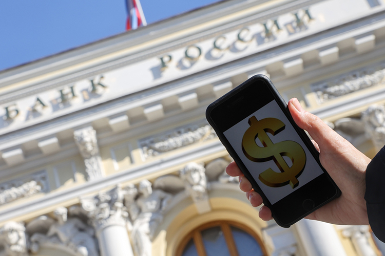 Месяц назад Центробанк предложил создать реестр финансовых инфлюенсеров, для которых будут действовать определенные требования к квалификации и на которых распространится ответственность за качество информации, которую они публикуют