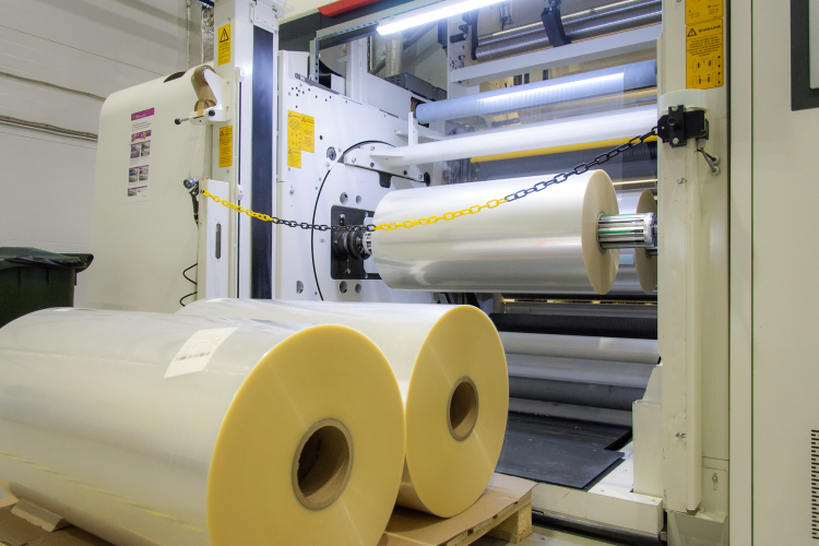 За прошлый год производство ПВХ в России упало на 17%, пластиковых труб и пленки &mdash; на 11–14%