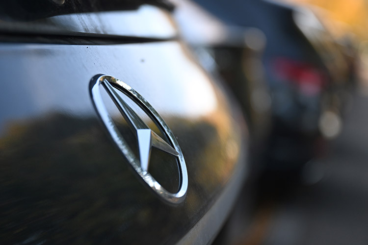 В прошедшем квартале в республике реализовано в 2,3 раза больше машин Mercedes-Benz