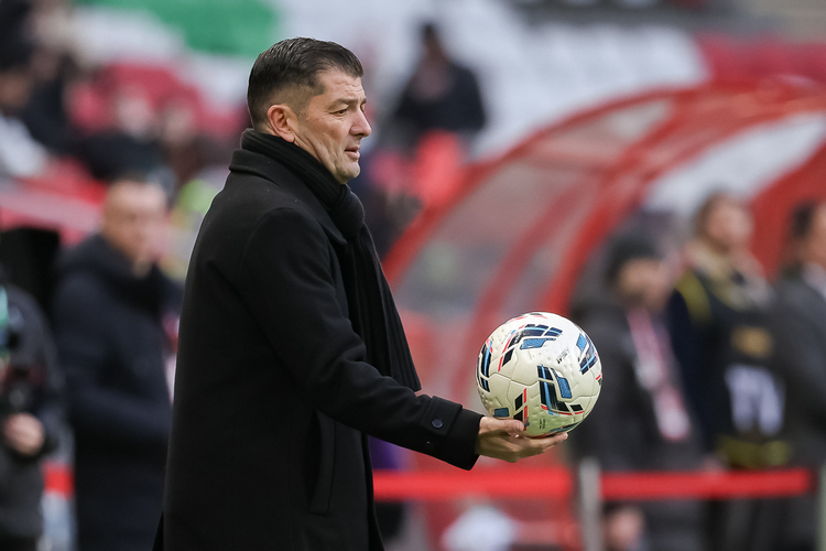 Франк Артига