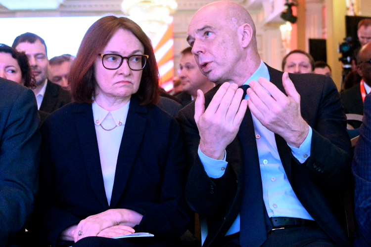 «Почему компании не выходят на рынок капитала? Слишком много льготных кредитов!»