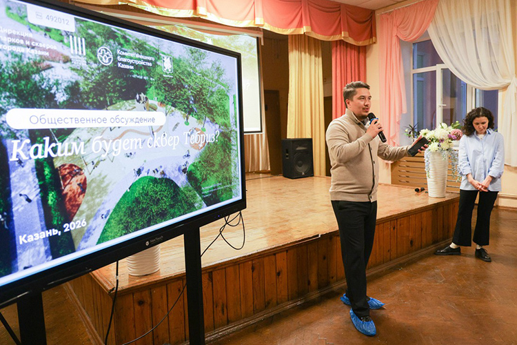 Альберт Шайнуров: «Что на бульваре им. Серова, что на других объектах. [Мнения] все время делятся: «Давайте уменьшим детскую площадку, сделаем больше площадку для собак, и наоборот“»