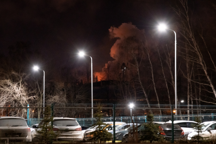 Взрывная волна дошла до жилых домов &mdash; город принял 131 обращение о повреждении окон и балконных конструкций
