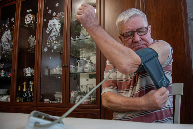 Опрос населения, проведенный в 2024 году в рамках социального проекта «Деменция.нет», показывает: об этом заболевании стали слышать чаще, но качество знаний остается низким