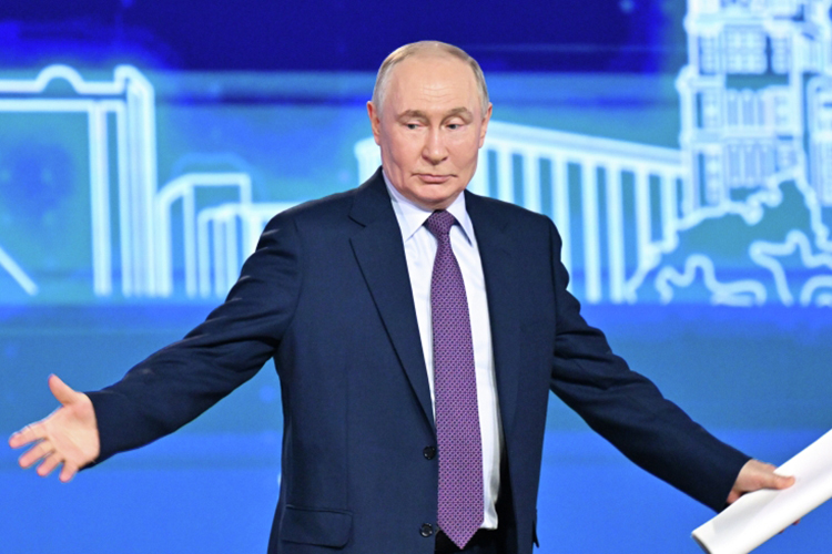 «Вредительство! Нужно снова вспомнить это слово неприятное, нехорошее…»