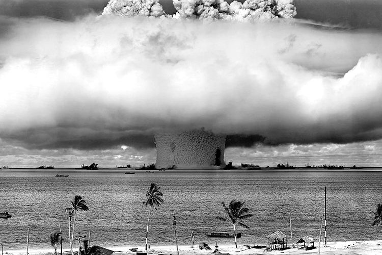 Призрак XX века &mdash; ядерное оружие
