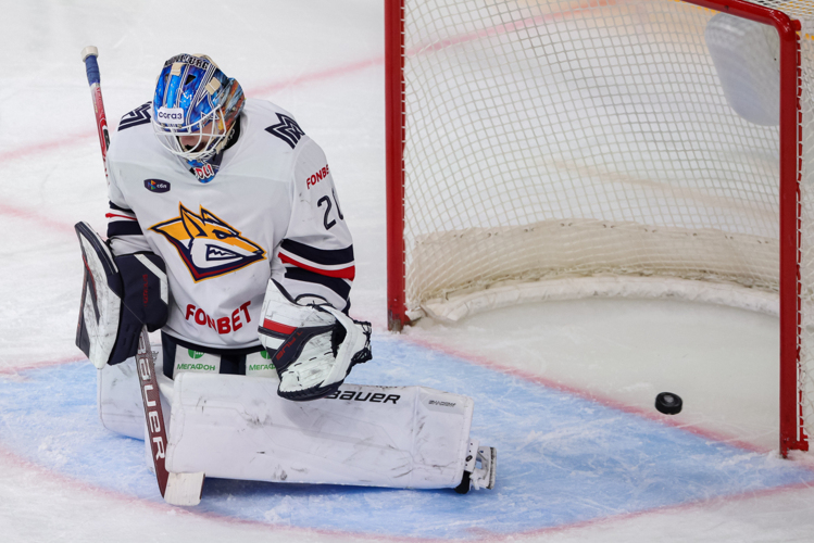 В плей-офф у «Металлурга» стал чаще играть Александр Смолин