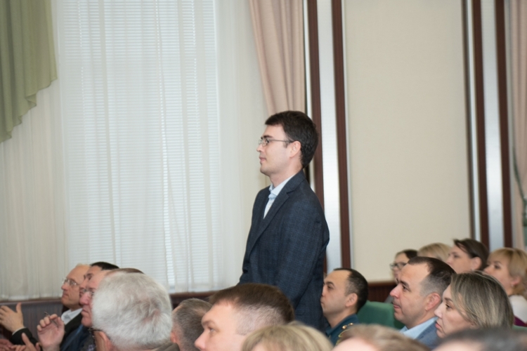 Александр Андреев